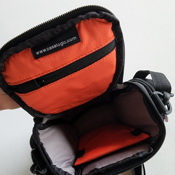 Case LogicCase Logic High Zoom Camera Case - Picture 7 of 7